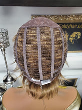 Load image into Gallery viewer, Beauty Spot by Gabor, Flexlite Synthetic Wig