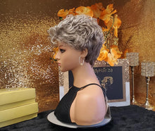 Load image into Gallery viewer, image_32
